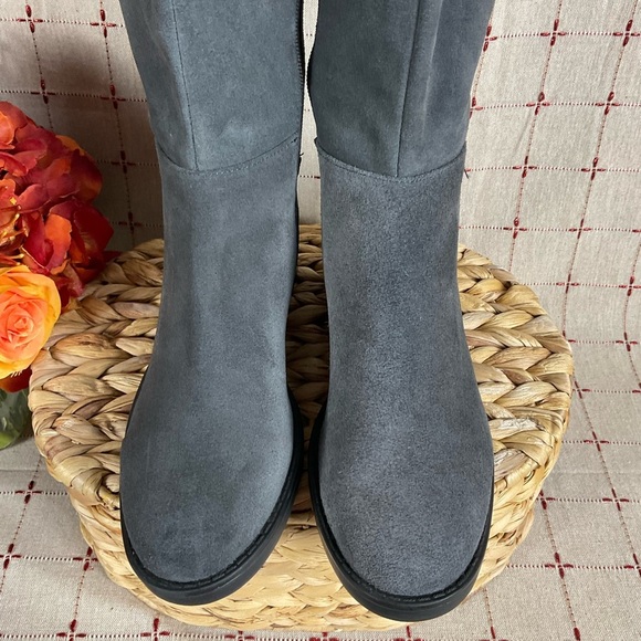Blondo “Ellie” Grey Suede Knee High Riding Boots Waterproof Size 6.5 NWOB - Picture 3 of 10